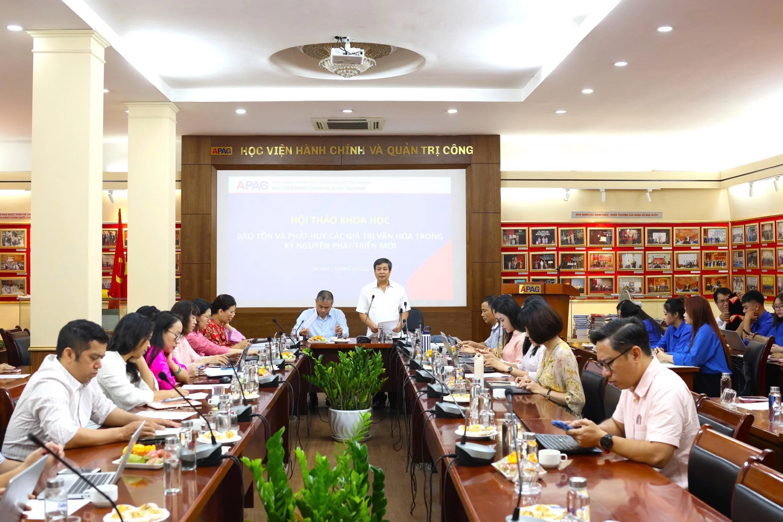 Hội thảo khoa học: “Bảo tồn và phát huy các giá trị văn hóa trong kỷ nguyên phát triển mới”