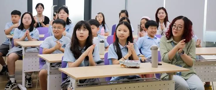 Quản lý hoạt động giáo dục kỹ năng sống cho học sinh trung học cơ sở theo tiếp cận quản lý dựa trên kết quả