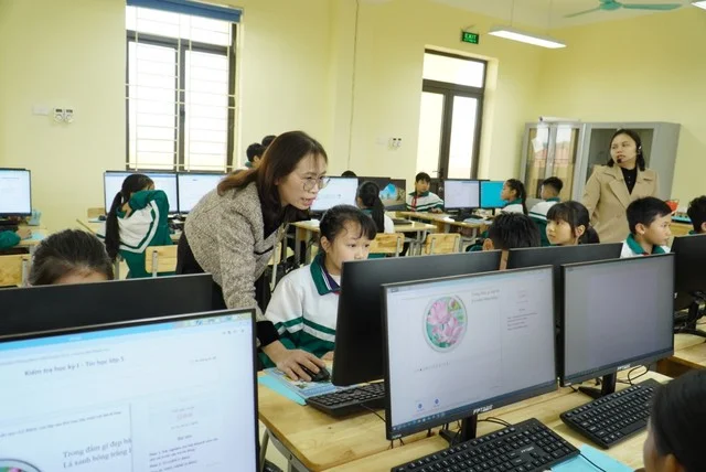 Giáo dục đạo đức cho sinh viên trong bối cảnh chuyển đổi số: Thực trạng và giải pháp