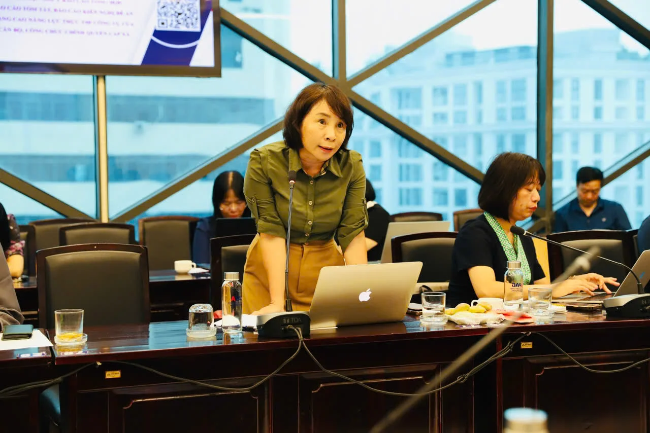 Tọa đàm khoa học “Nâng cao năng lực thực thi công vụ của cán bộ, công chức chính quyền cấp xã”